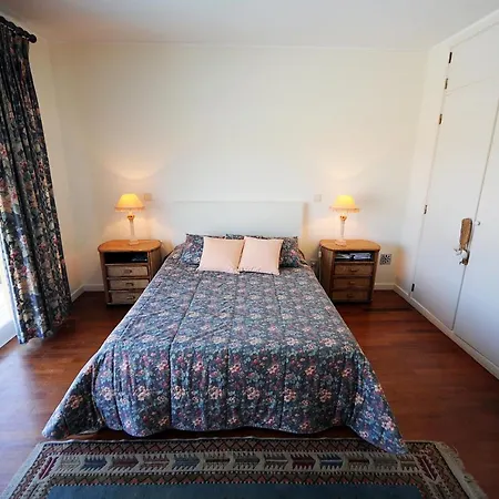 Villa Marinhas Sleeps 9 With Pool And Wifi *